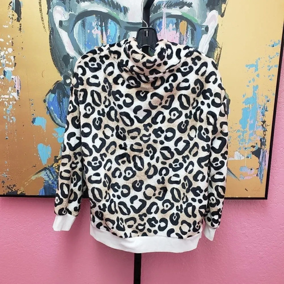 Secret Treasures Animal Print Half-Zip Sweatshirt - Picture 8 of 8